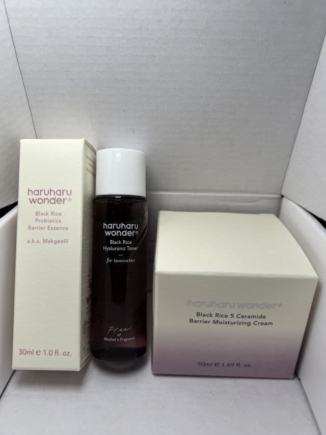 HaruHaru WONDER Black Rice Probiotics Barrier Essence review photo by Emani