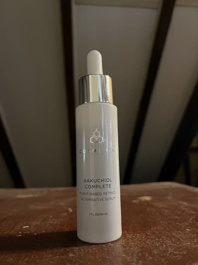 Cosmedix Bakuchiol Complete Plant-Based Retinol Alternative Serum review photo by APOLEZ