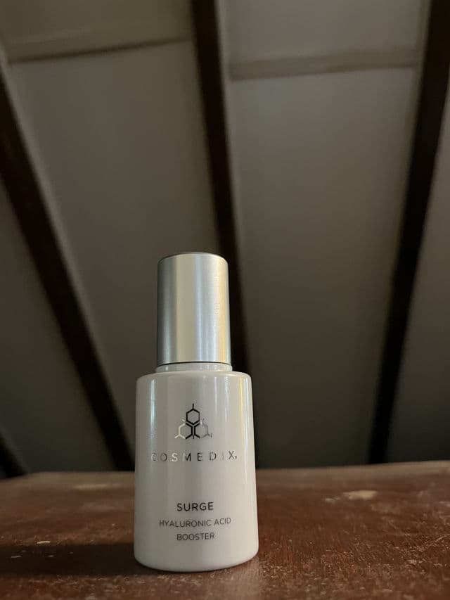 Cosmedix Surge Hyaluronic Acid Booster - Clear review photo by APOLEZ