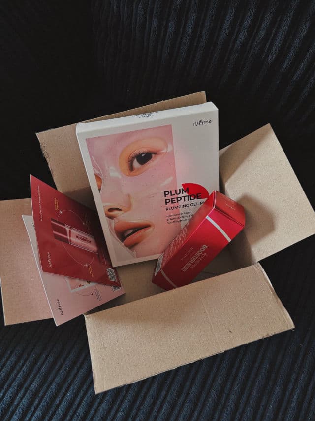 ISNTREE Plum Peptide Booster 2000s review photo by sorinaa03