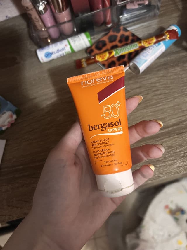 Noreva Laboratoires Bergasol Expert Mineral Cream SPF 50 review photo by eisi