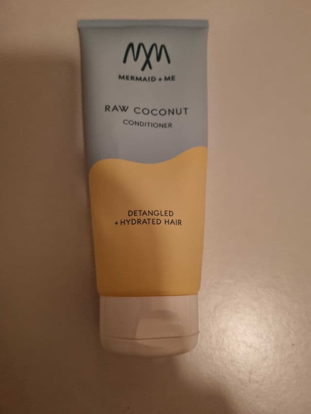 Mermaid + Me Raw Coconut Conditioner review photo by Shishou