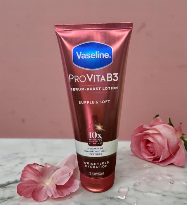 Vaseline Healthy Bright Gluta-Hya Serum Burst Lotion Pro-Age Restore review photo by Lele