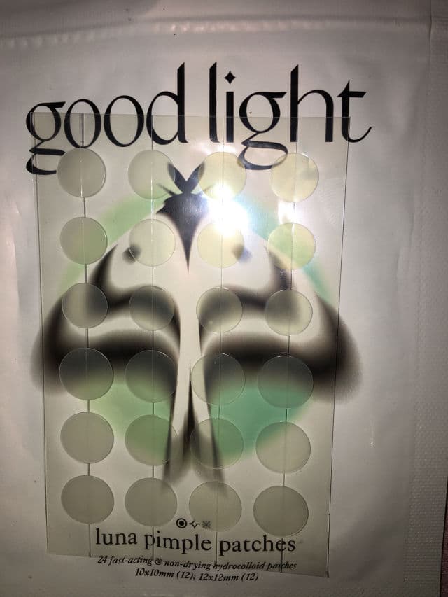 good light Luna Pimple Patches review photo by moonlite