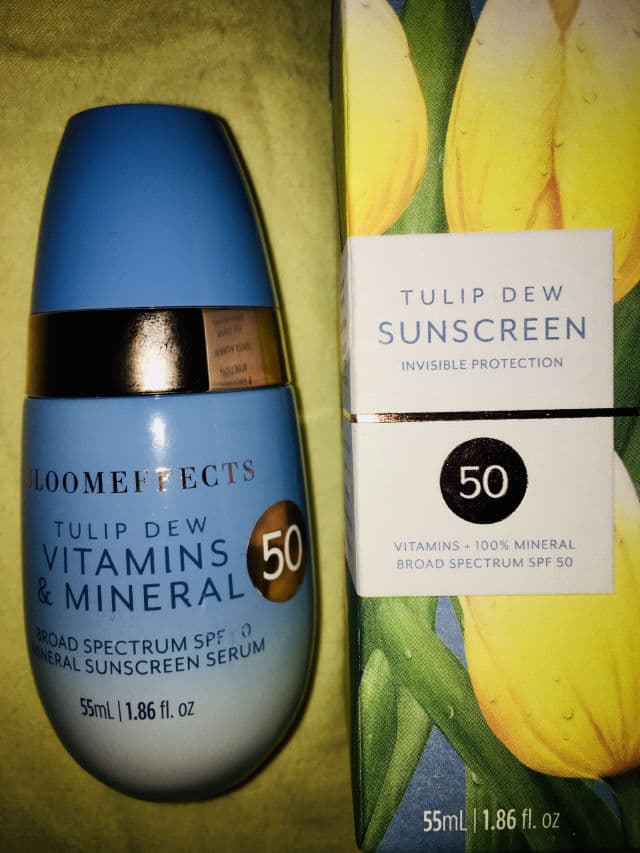 Bloomeffects Tulip Dew Sunscreen Serum SPF50 review photo by moonlite