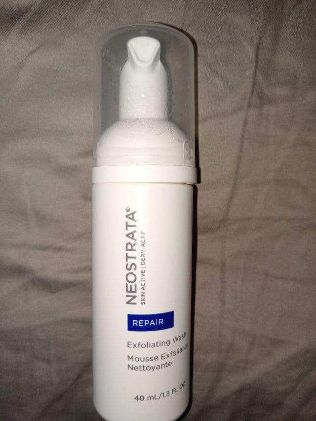 NeoStrata Skin Active Exfoliating Wash review photo by moonlite