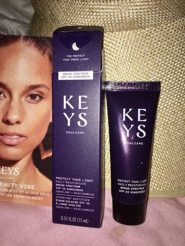 Keys Soulcare Protect Your Light Daily Moisturizer SPF30 review photo by moonlite