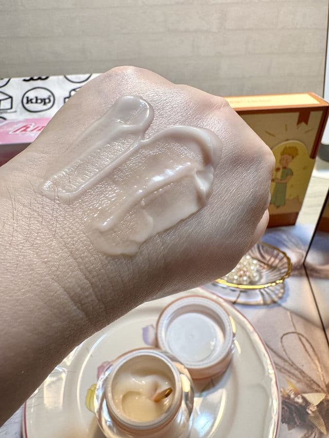 Reblocell Blossom Waterdrop Cream review photo by freshmochiskin