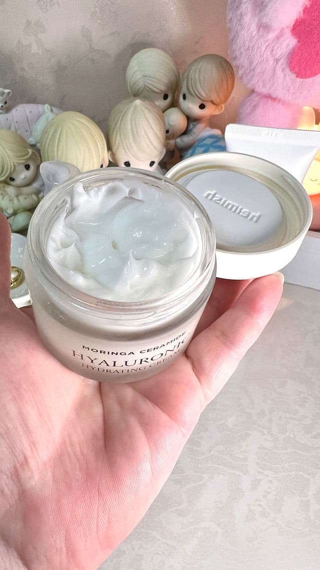 Moringa Ceramide Hyaluronic Hydrating Cream product review