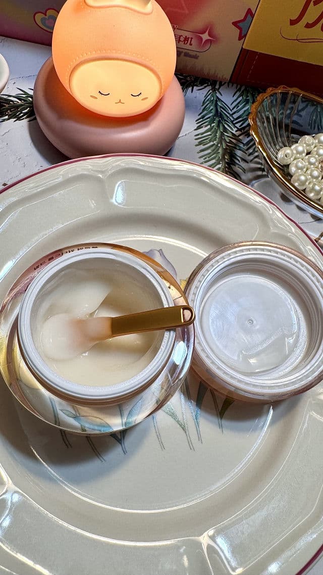 Reblocell Blossom Waterdrop Cream review photo by freshmochiskin