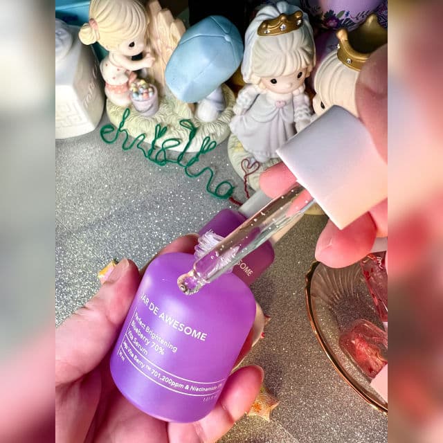 JAR DE AWESOME Perfect Brightening Blueberry 70% Vita Serum review photo by freshmochiskin
