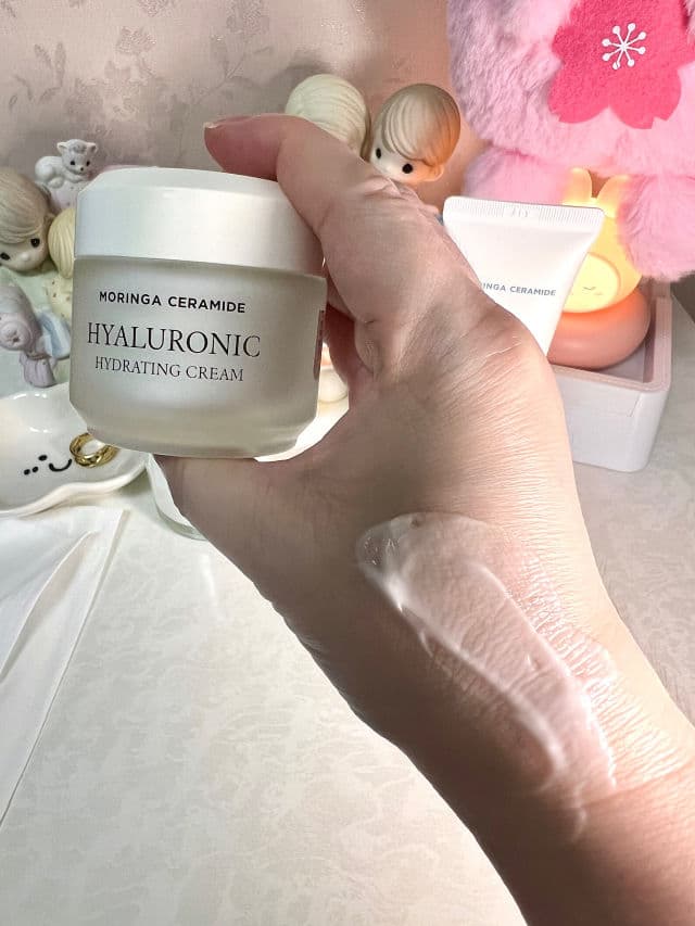 Moringa Ceramide Hyaluronic Hydrating Cream product review