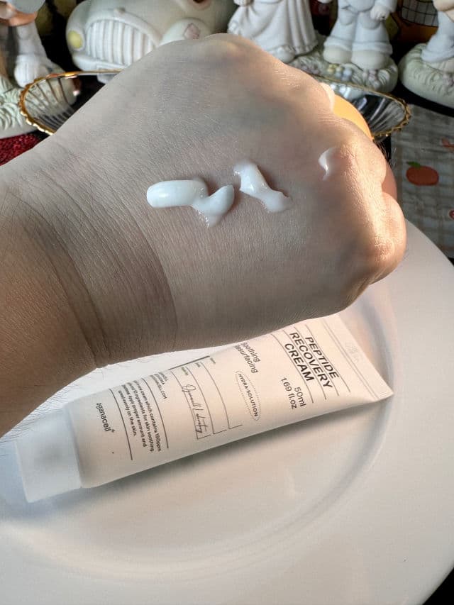 Oganacell Peptide Recovery Cream review photo by freshmochiskin