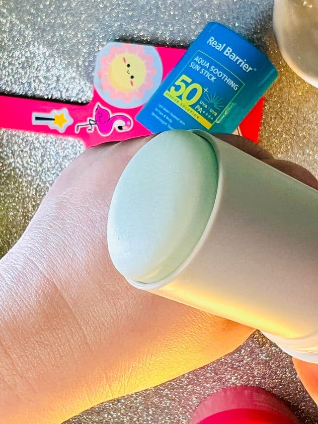 Real Barrier Aqua Soothing Sun Stick SPF50+PA++++ review photo by freshmochiskin