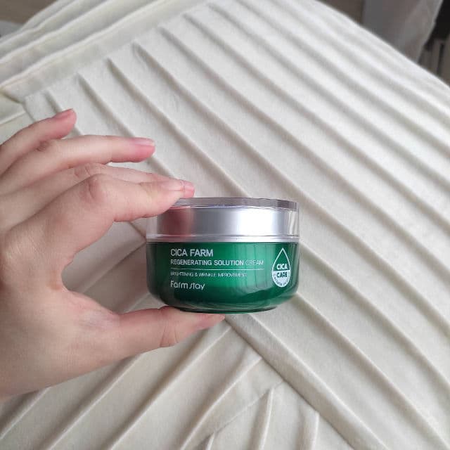 Farmstay Cica Farm Regenerating Solution Cream review photo by skincareandcaro