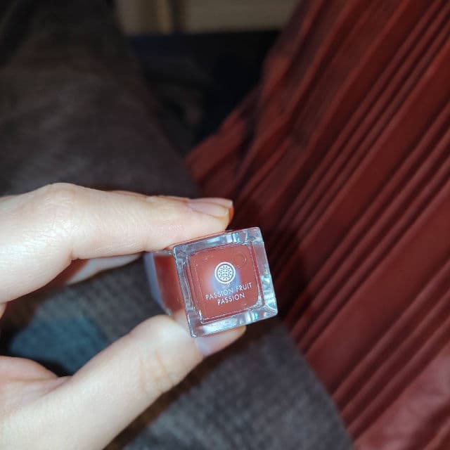 KYLIE SKIN Lip Oil  review photo by skincareandcaro