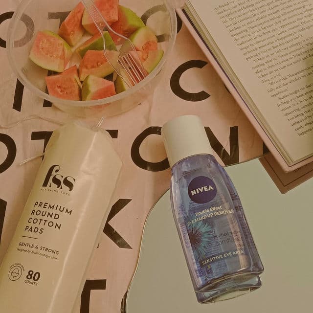 Nivea Daily Essentials Double Effect Eye Make-Up Remover review photo by everydayskin