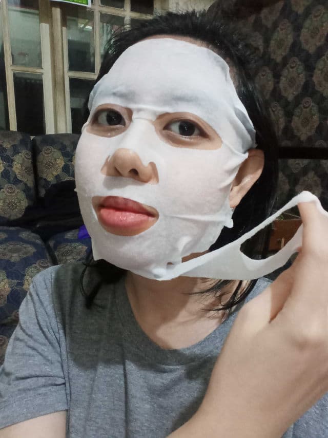 Naruko Taiwan Magnolia Brightening and Firming Mask review photo by donaoktaviaa
