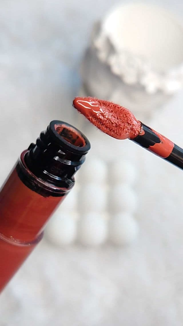 L'Oreal Paris Rouge Signature Liquid Lipstick 121 Choose review photo by donaoktaviaa