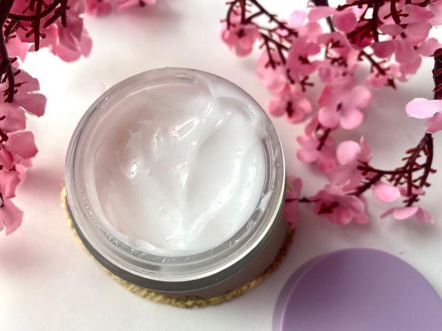 Vegan Active Berry Lifting Cream product review