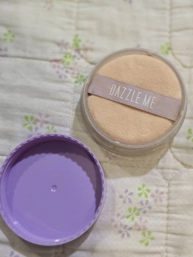 Dazzle Me Always Setting Loose Powder review photo by Ceciqueen