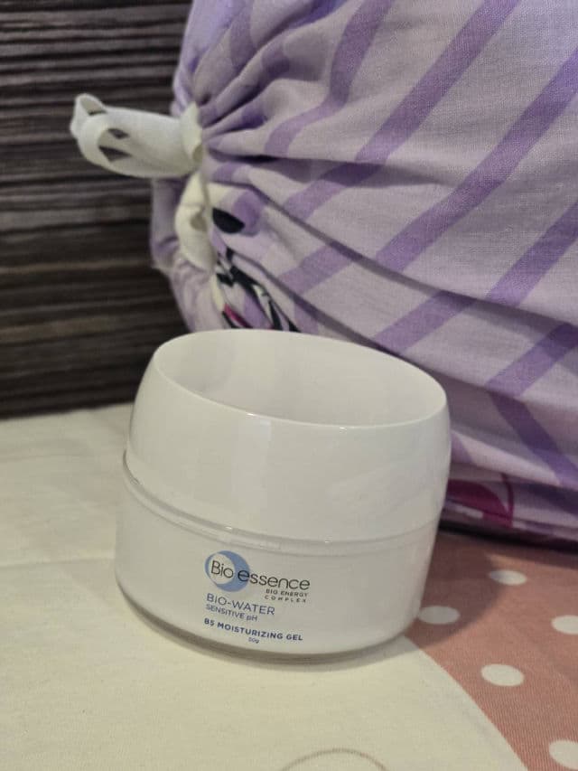 Bioessence Bio-Water Sensitive pH B5 Moisturizing Gel review photo by Ceciqueen