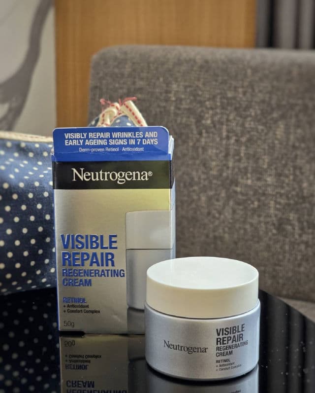 Neutrogena Rapid Wrinkle Repair Regenerating Retinol Cream Fragrance-Free review photo by Ceciqueen