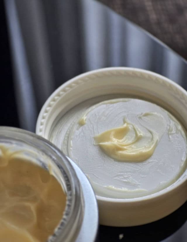 Neutrogena Rapid Wrinkle Repair Regenerating Retinol Cream Fragrance-Free review photo by Ceciqueen