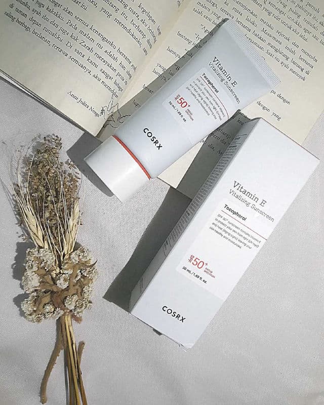 COSRX Vitamin E Vitalizing Sunscreen SPF50+ review photo by Lovable29