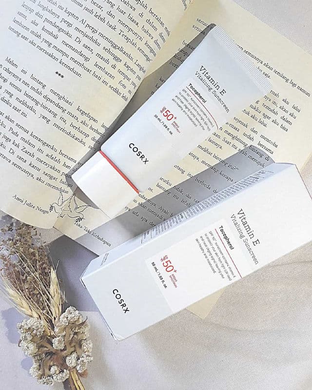 COSRX Vitamin E Vitalizing Sunscreen SPF50+ review photo by Lovable29