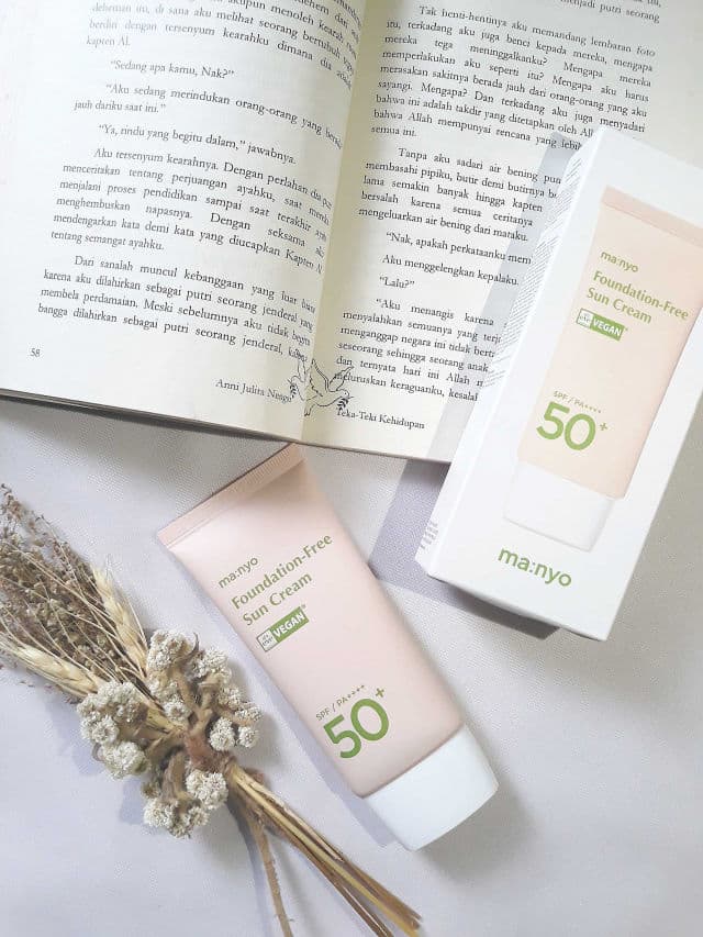 manyo Foundation-Free Sun Cream SPF50+ PA++++ review photo by Lovable29