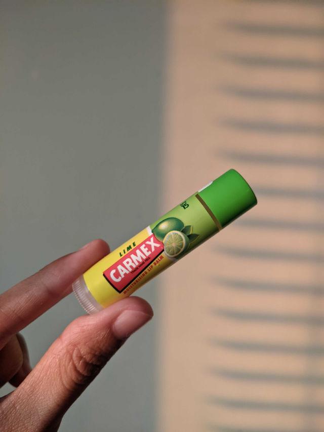 Moisturizing Lip Balm SPF 15 Lime Twist product review