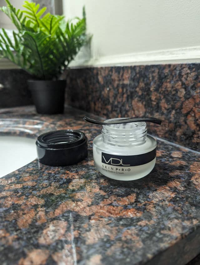VDL Skin P+R=O Deep Hydro Cream review photo by TheLittleChikk