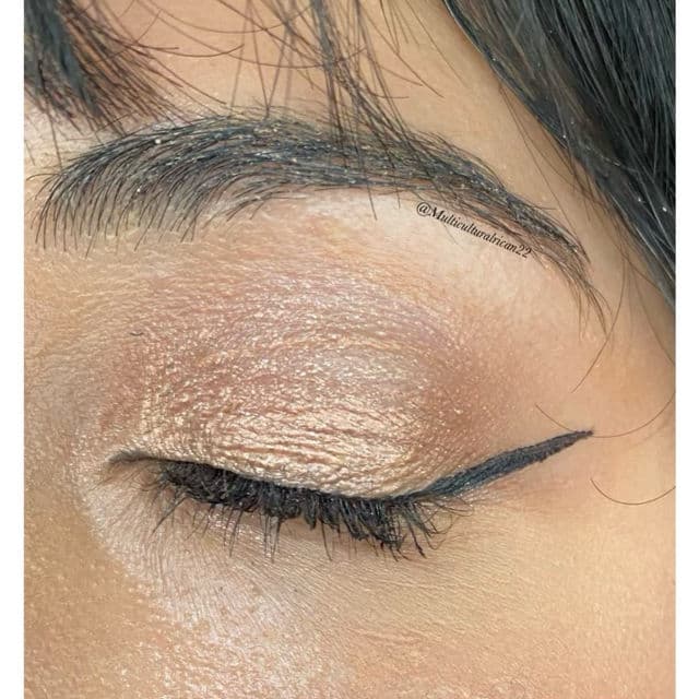 VDL 04 Cozy Neutral review photo by Multiculturalrican22