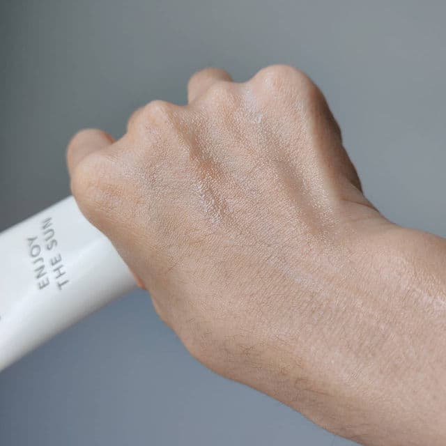 shaishaishai Enjoy The Sun Cream UV Protection SPF50 PA++++ review photo by kaoriskincarejournal