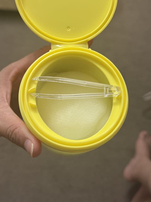 GOODAL Green Tangerine Vita C Dark Spot Care Pad Alpha review photo by Tashy