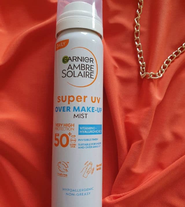 Garnier Ambre Solaire Over Makeup Super UV Protection Mist SPF50 review photo by Bec247