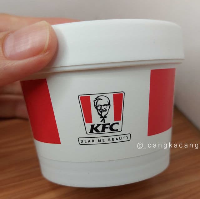 Dear Me Beauty KFC Meltaway Balm Papaya review photo by Cangkacang
