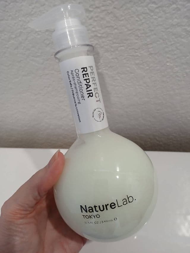 NatureLab. Tokyo Perfect Repair Conditioner review photo by PattiL
