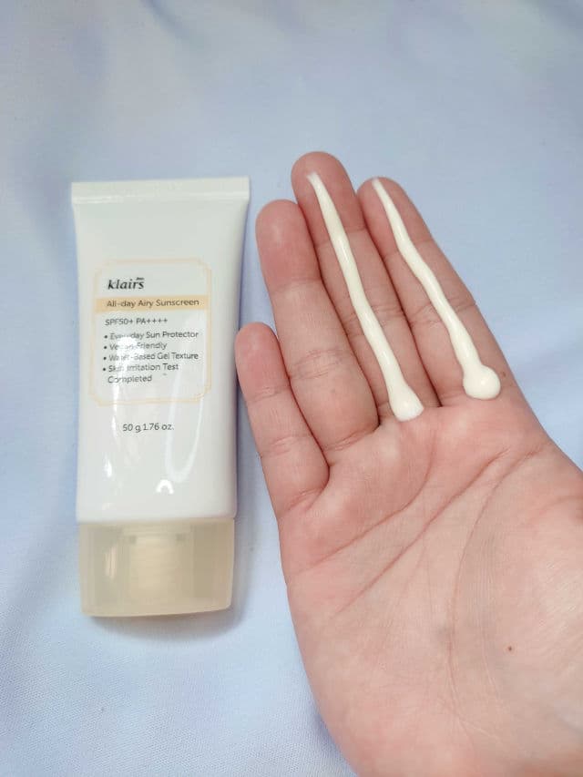 Dear, Klairs All-day Airy Sunscreen SPF50+ PA++++ review photo by itsniknazirah