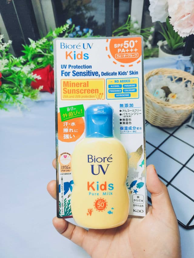 Biore UV Kids Pure Milk SPF 50 PA+++ review photo by itsniknazirah