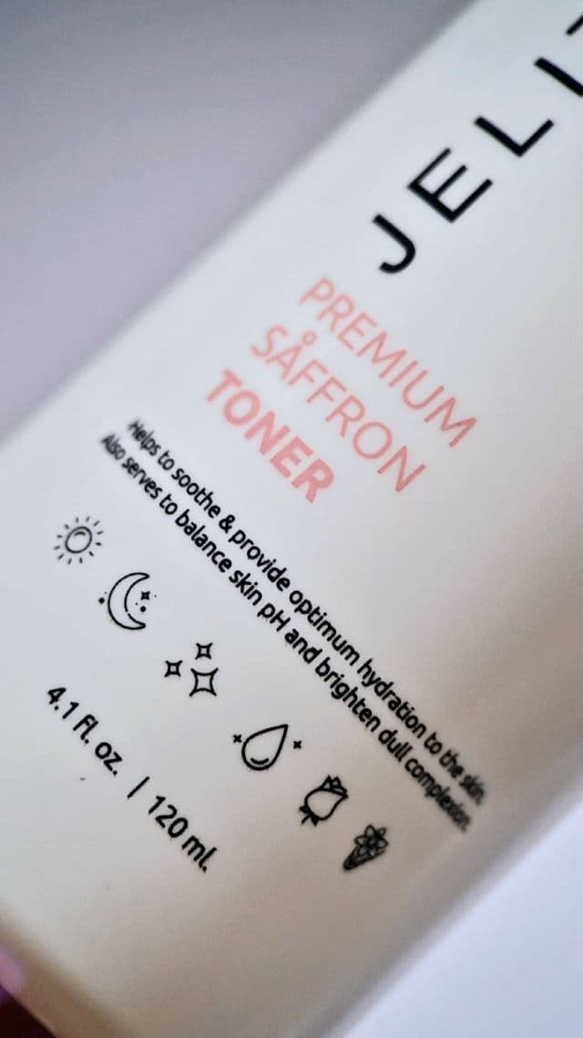 Jelita.KL Premium Saffron Toner PST 2.0 review photo by ezatulSkincareDiary