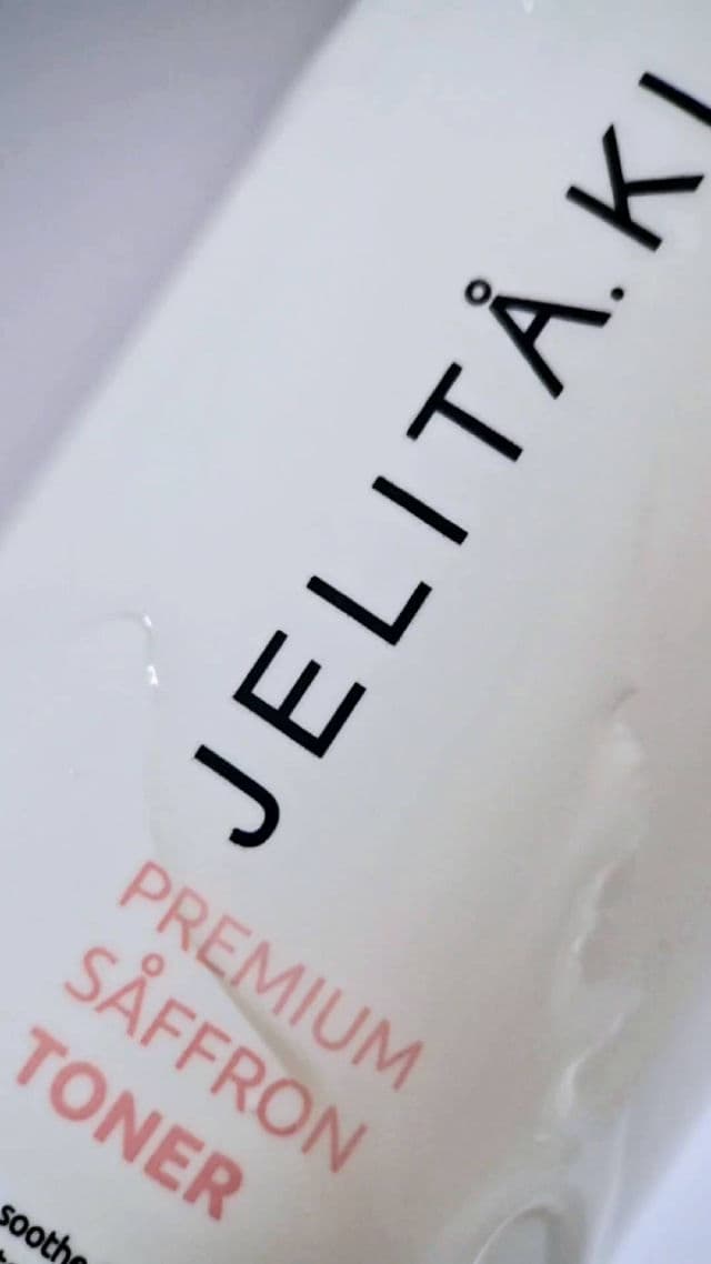 Jelita.KL Premium Saffron Toner PST 2.0 review photo by ezatulSkincareDiary