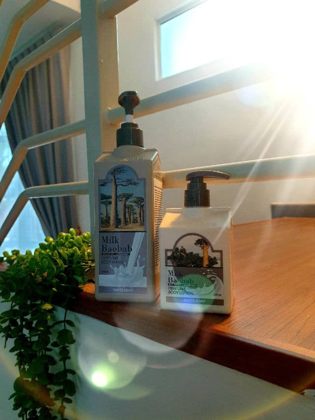 Milk Baobab Perfume Body Lotion - White Soap review photo by ezatulSkincareDiary