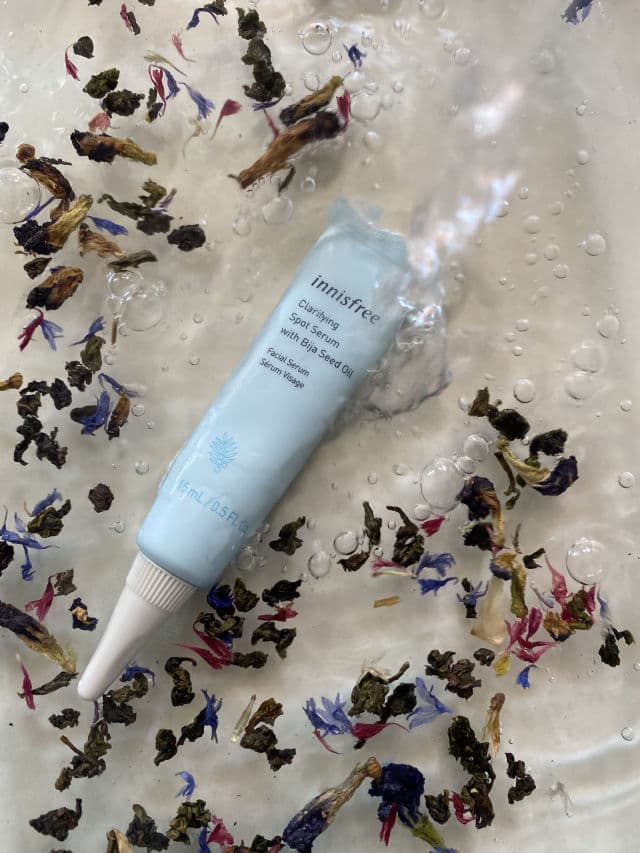 INNISFREE Clarifying Spot Serum with Bija Seed Oil review photo by watermelons