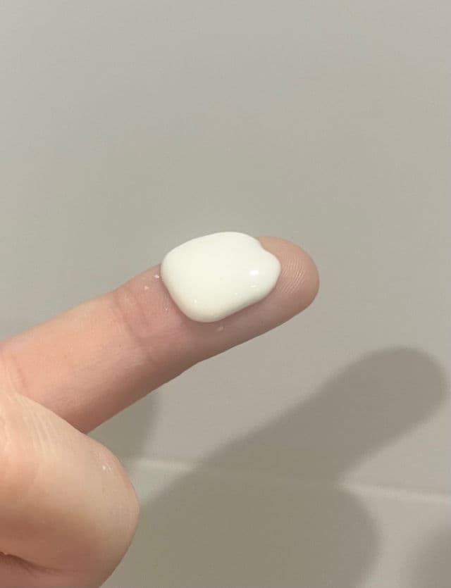 DermaVeen Ultra Light Day Lotion SPF50+ review photo by Anastasiya