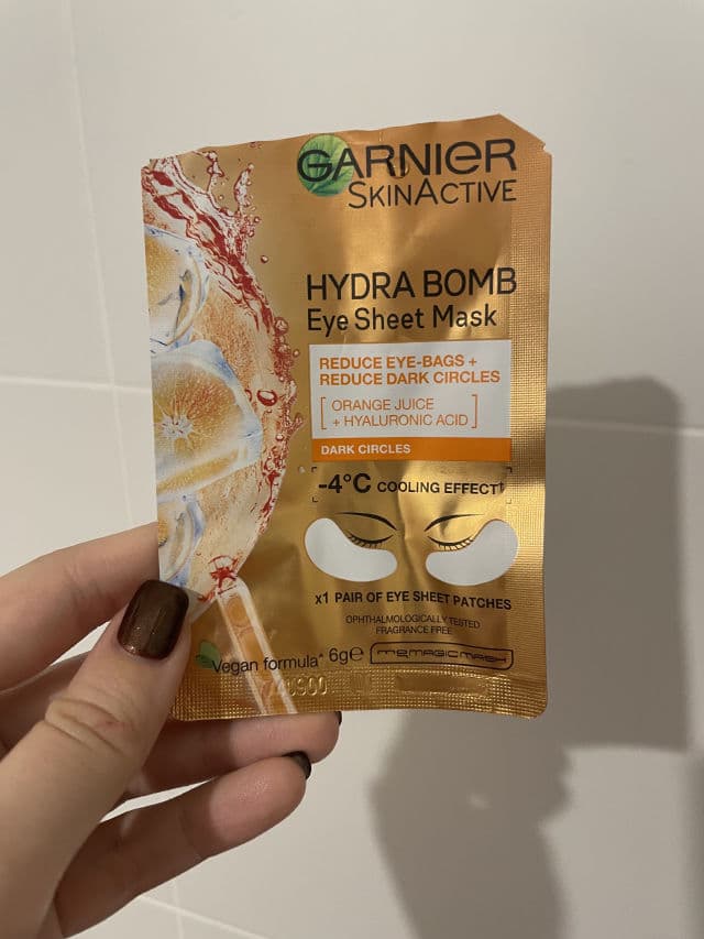 Garnier Hyaluronic Acid And Orange Juice Eye Tissue Mask review photo by Anastasiya