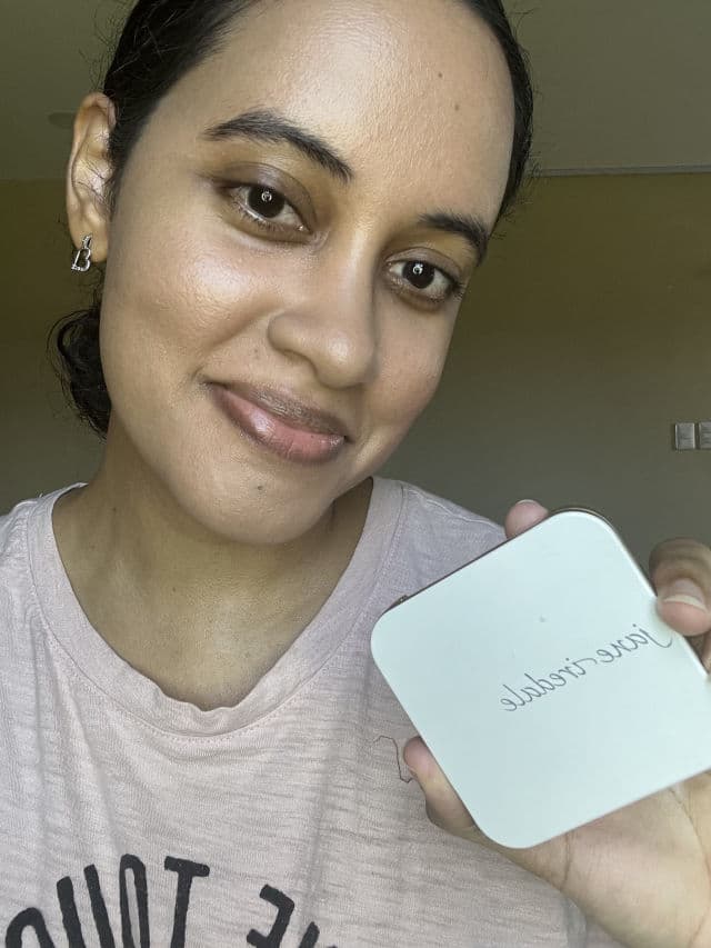 Jane Iredale PurePressed Base Mineral Foundation SPF 20 review photo by OGMUM