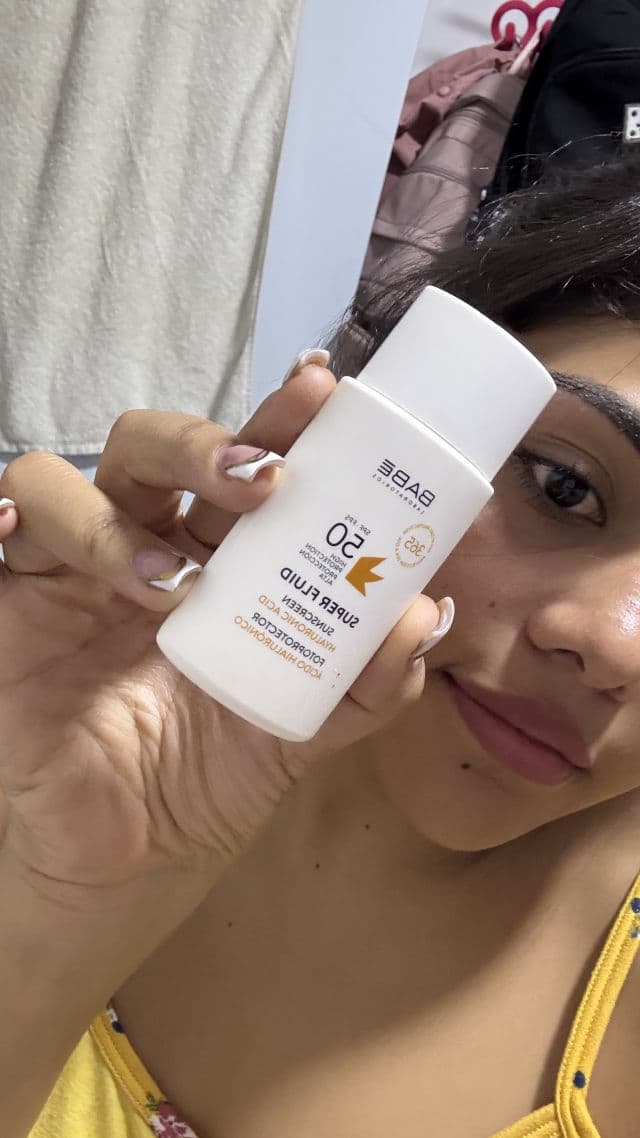 Babe Laboratorios Super Fluid Fotoprotector SPF 50 review photo by noema123