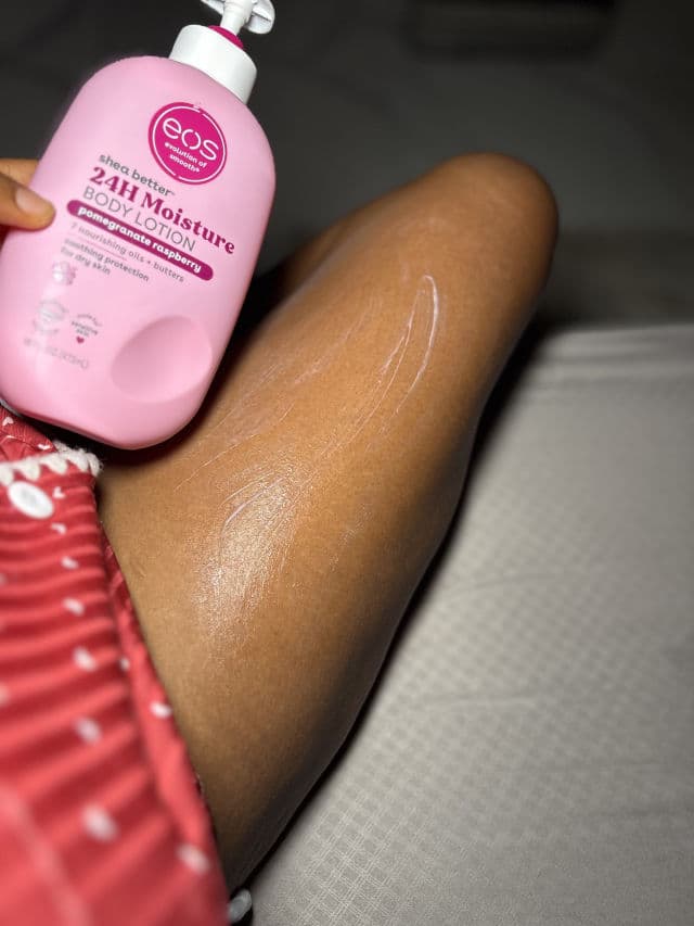 Eos Pomegranate Raspberry Body Lotion review photo by samnikos